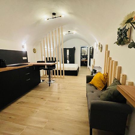La Petite Suite Санремо Экстерьер фото